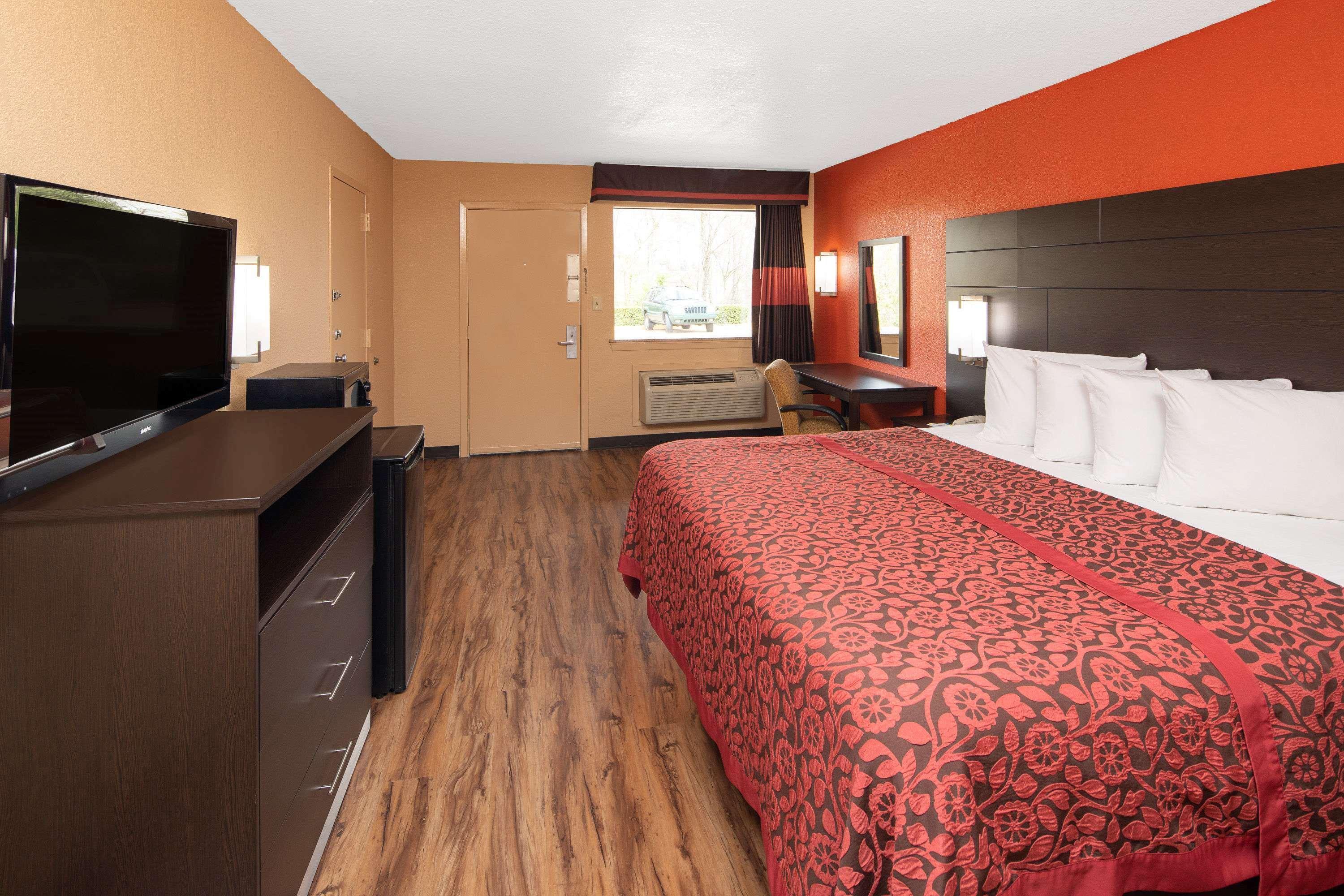 Days Inn By Wyndham Tupelo Dış mekan fotoğraf