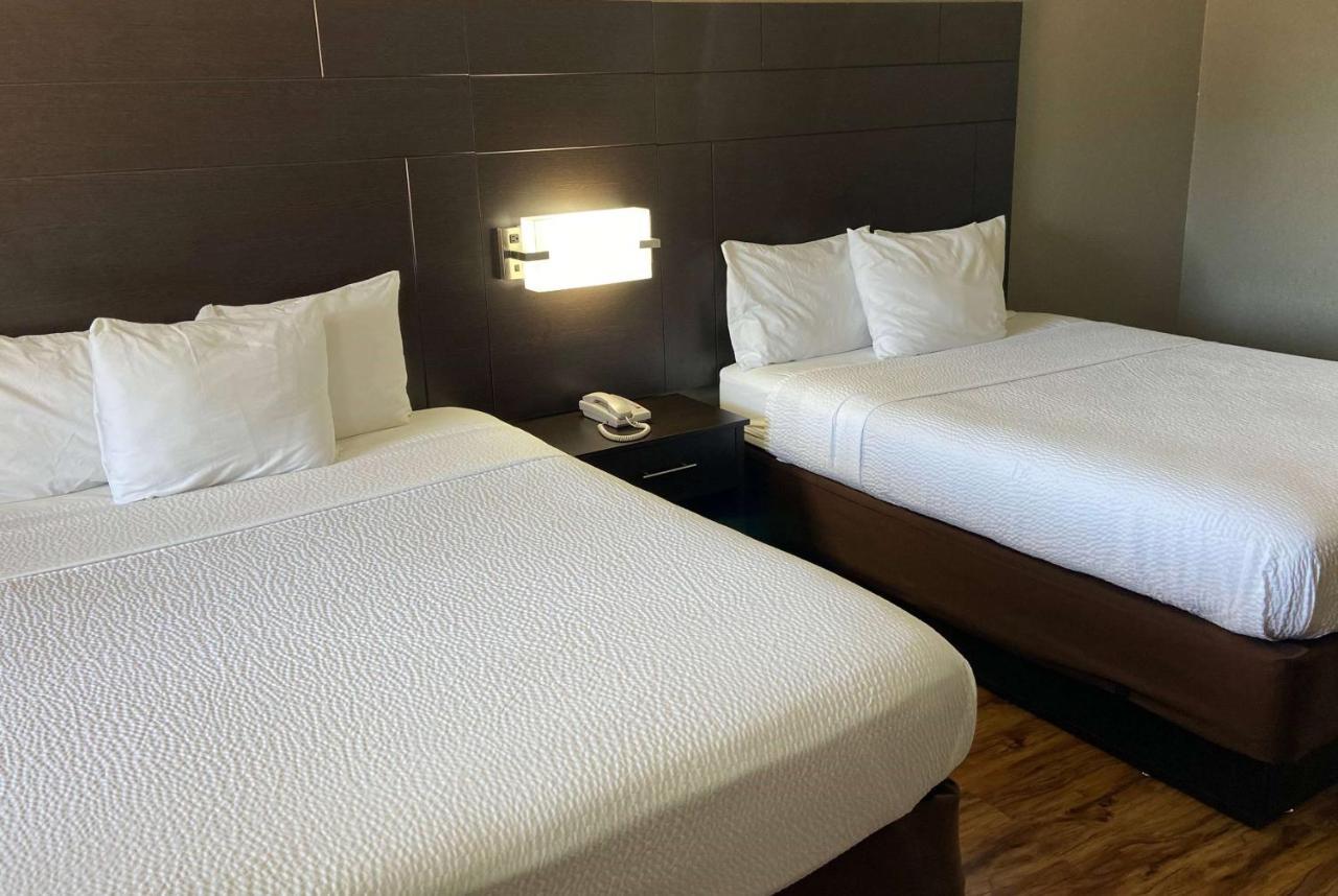 Days Inn By Wyndham Tupelo Dış mekan fotoğraf