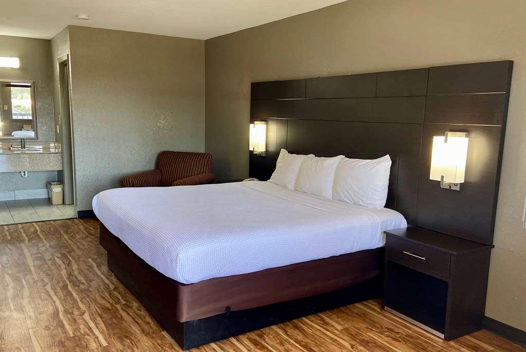 Days Inn By Wyndham Tupelo Oda fotoğraf